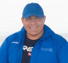 Leo Morales
